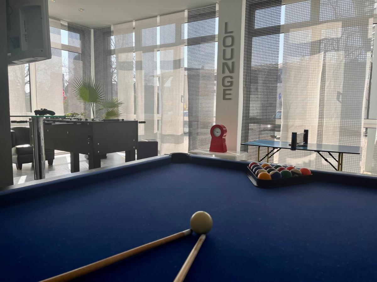 Qu Hotel Augsburg Bagian luar foto