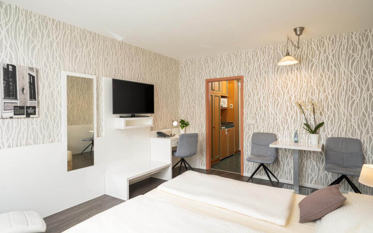 Qu Hotel Augsburg Bagian luar foto